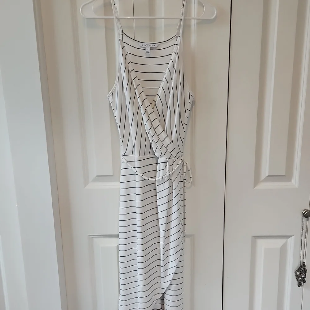 41 Hawthorn Striped Dress - Picture 1 of 8